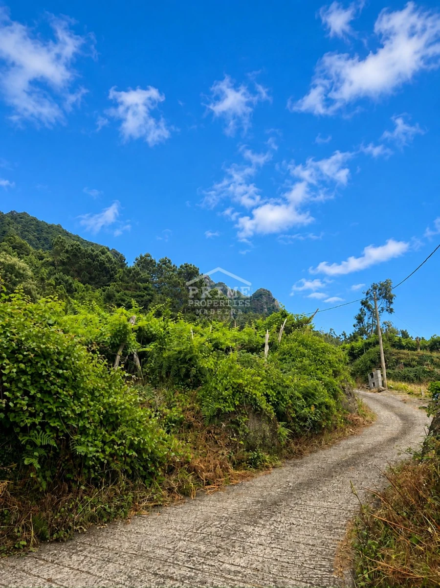 Terreno para Venda em Ponta Delgada Foto 2