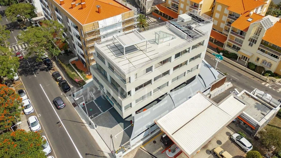 Escritório para Arrendamento em Santo Antonio