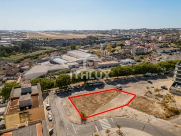 Terreno para Venda em Camarate, Unhos e Apelação