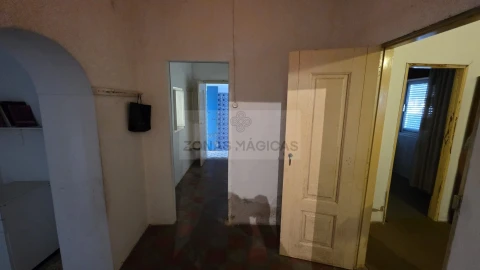 Moradia T3 para Venda em Odiaxere