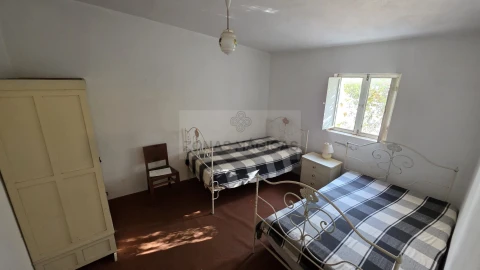 Moradia T3 para Venda em Odiaxere