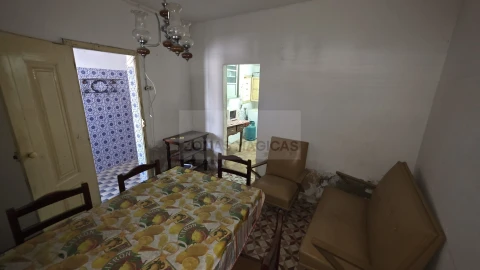 Moradia T3 para Venda em Odiaxere