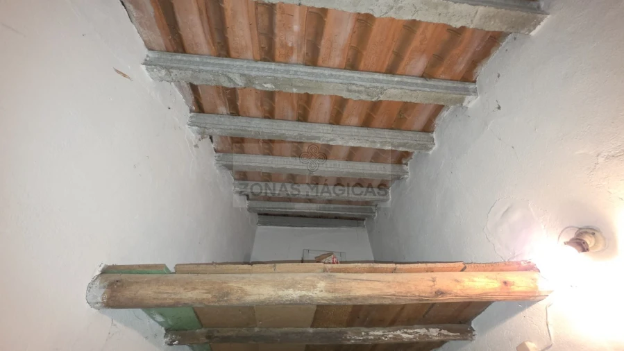 Moradia T3 para Venda em Odiaxere Foto 28
