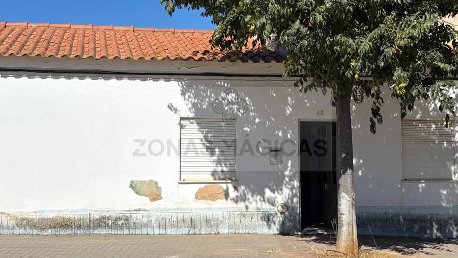 Moradia T3 para Venda em Odiaxere