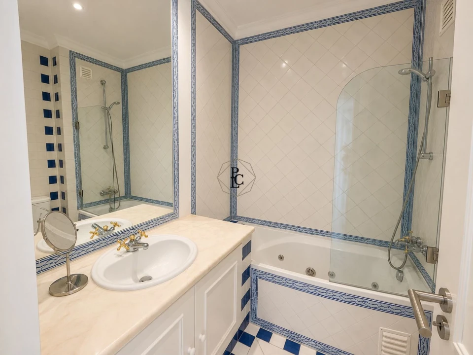 Apartamento T4 para Venda em Cascais e Estoril Foto 42