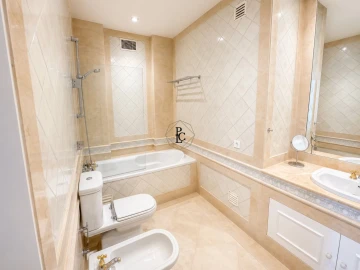 Apartamento T4 para Venda em Cascais e Estoril