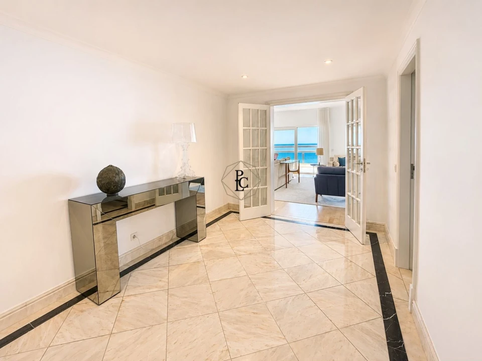 Apartamento T4 para Venda em Cascais e Estoril Foto 25