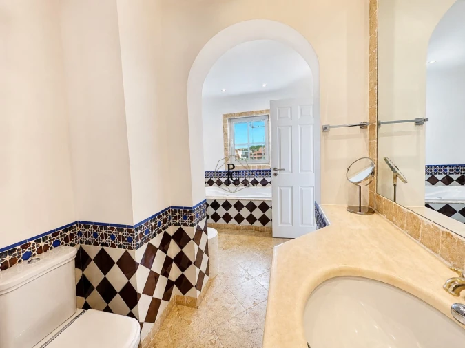 Apartamento T4 para Venda em Cascais e Estoril Foto 26