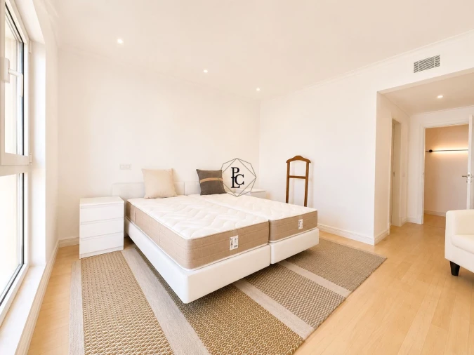 Apartamento T4 para Venda em Cascais e Estoril Foto 37