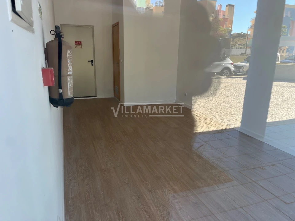 Negócio para Venda em Albufeira e Olhos de Água Foto 21