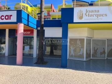 Negócio para Venda em Albufeira e Olhos de Água
