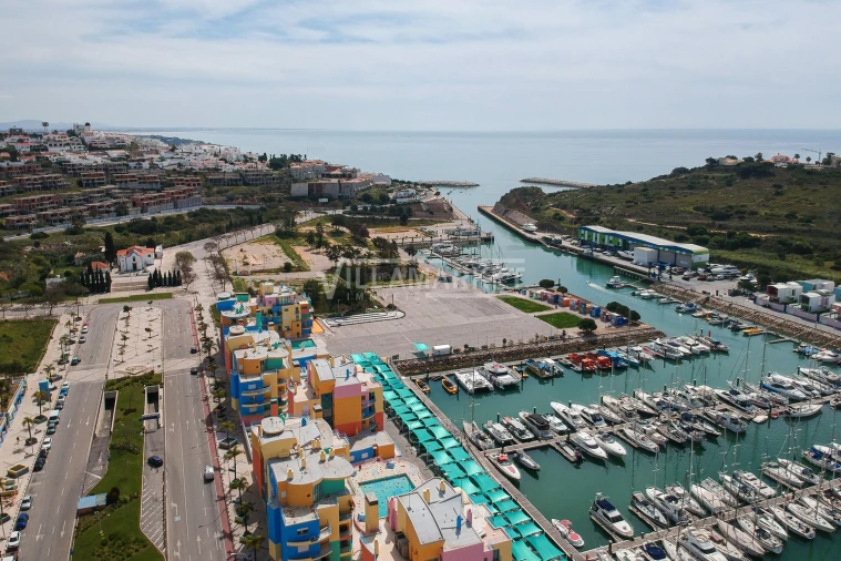 Negócio para Venda em Albufeira e Olhos de Água Foto 3