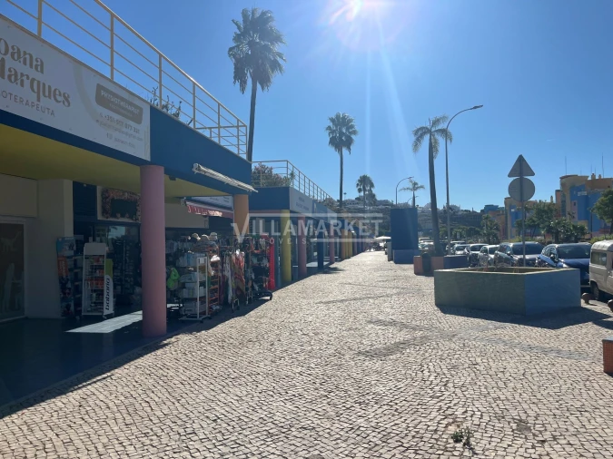 Negócio para Venda em Albufeira e Olhos de Água Foto 31