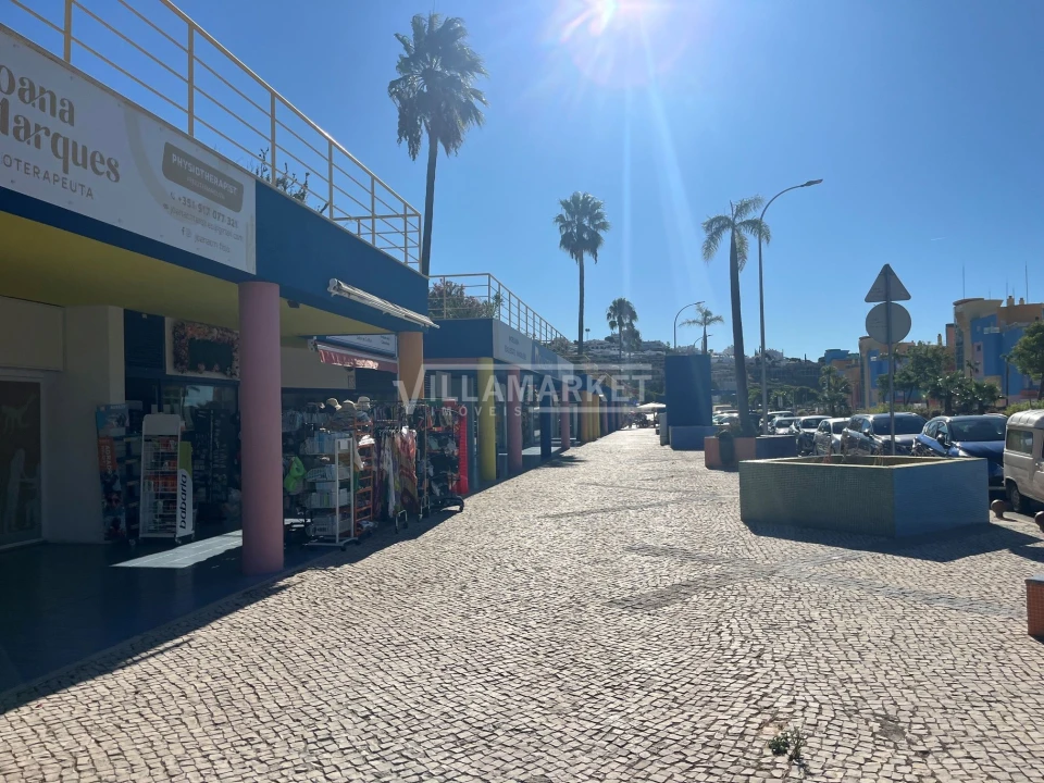 Negócio para Venda em Albufeira e Olhos de Água Foto 31