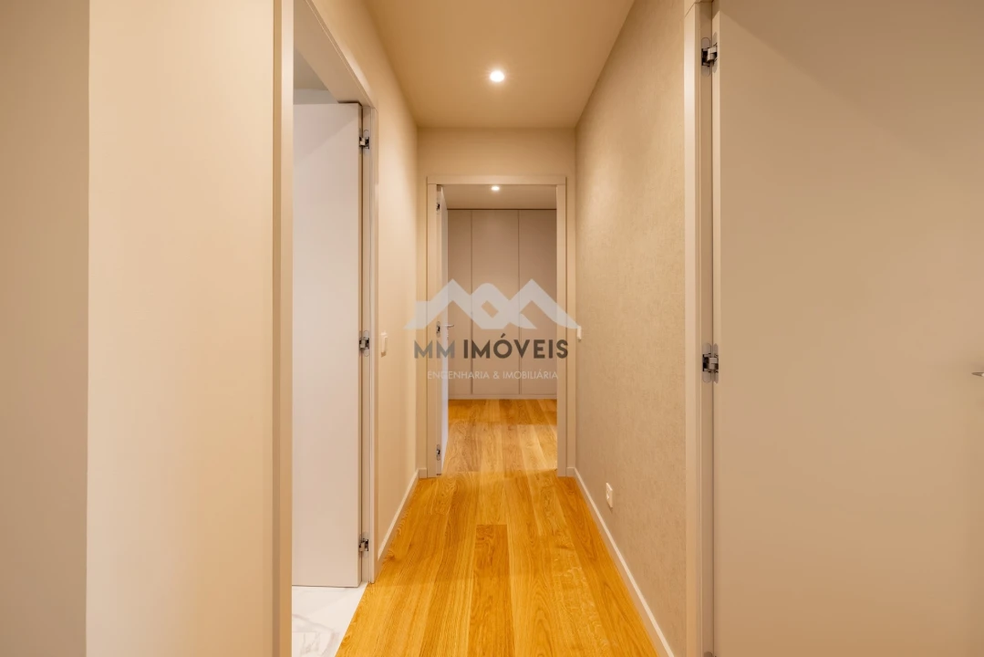 Apartamento T3 para Venda em Santa Marinha Foto 17