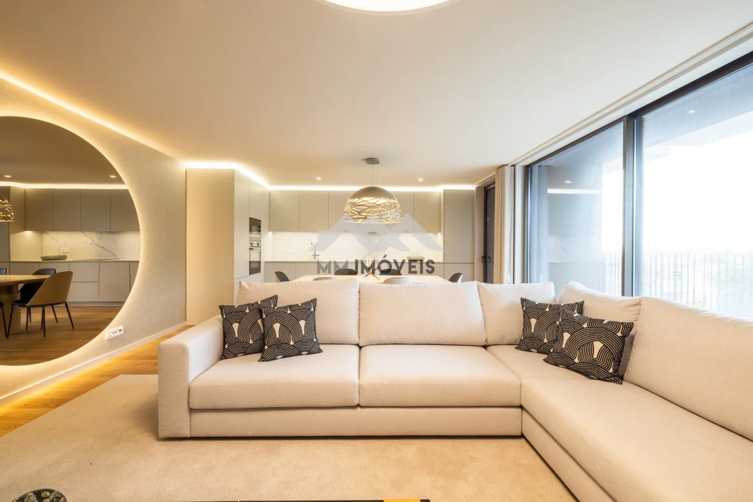 Apartamento T3 para Venda em Santa Marinha Foto 2