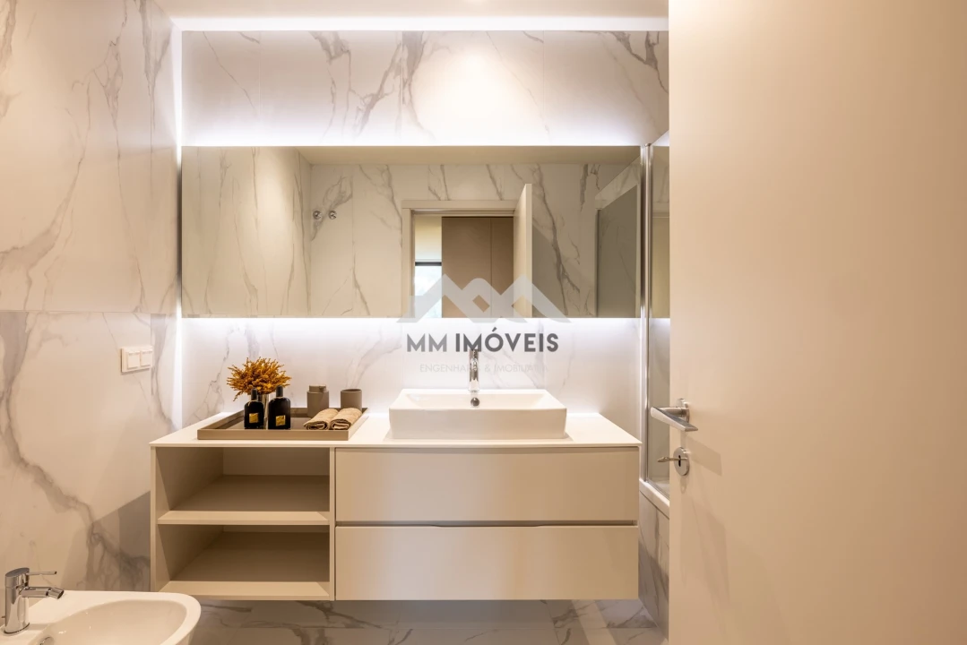 Apartamento T3 para Venda em Santa Marinha Foto 33