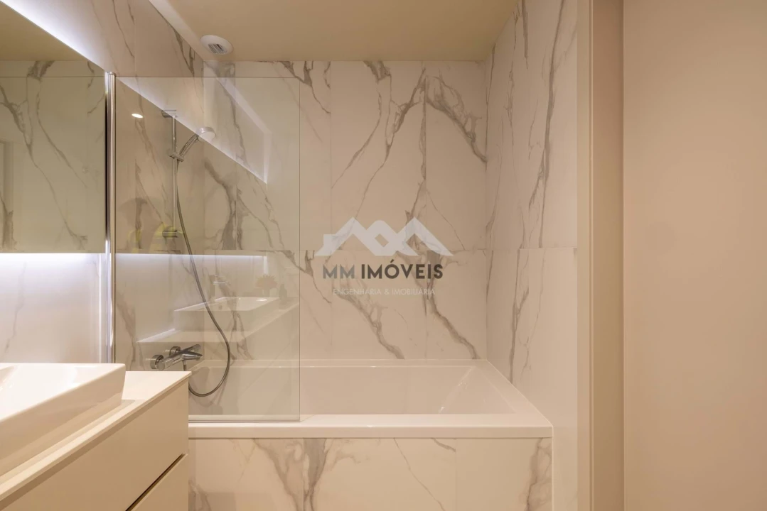 Apartamento T3 para Venda em Santa Marinha Foto 10