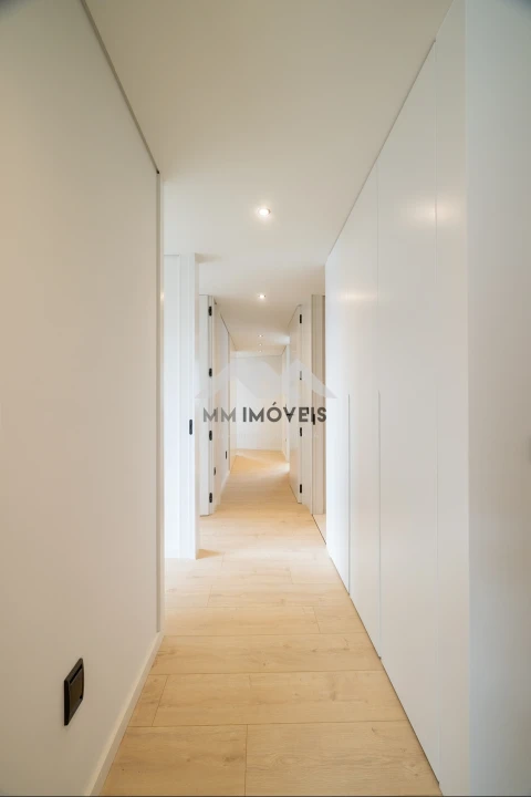 Apartamento T2 para Venda em Gondomar (São Cosme), Valbom e Jovim
