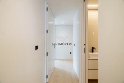 Apartamento T2 para Venda em Gondomar (São Cosme), Valbom e Jovim