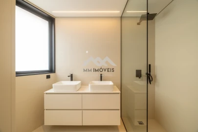 Apartamento T2 para Venda em Gondomar (São Cosme), Valbom e Jovim