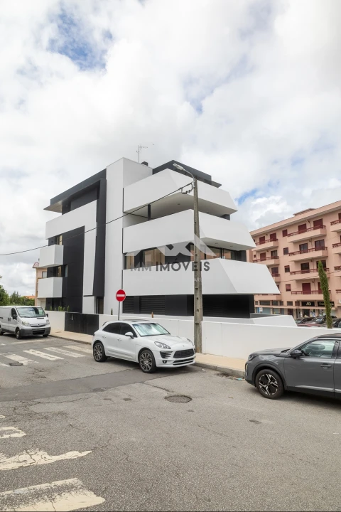 Apartamento T2 para Venda em Gondomar (São Cosme), Valbom e Jovim