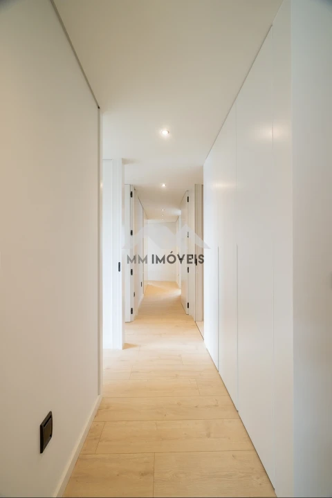 Apartamento T2 para Venda em Gondomar (São Cosme), Valbom e Jovim