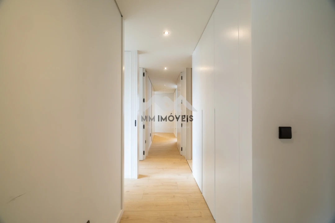 Apartamento T4 para Venda em Gondomar (São Cosme), Valbom e Jovim Foto 28