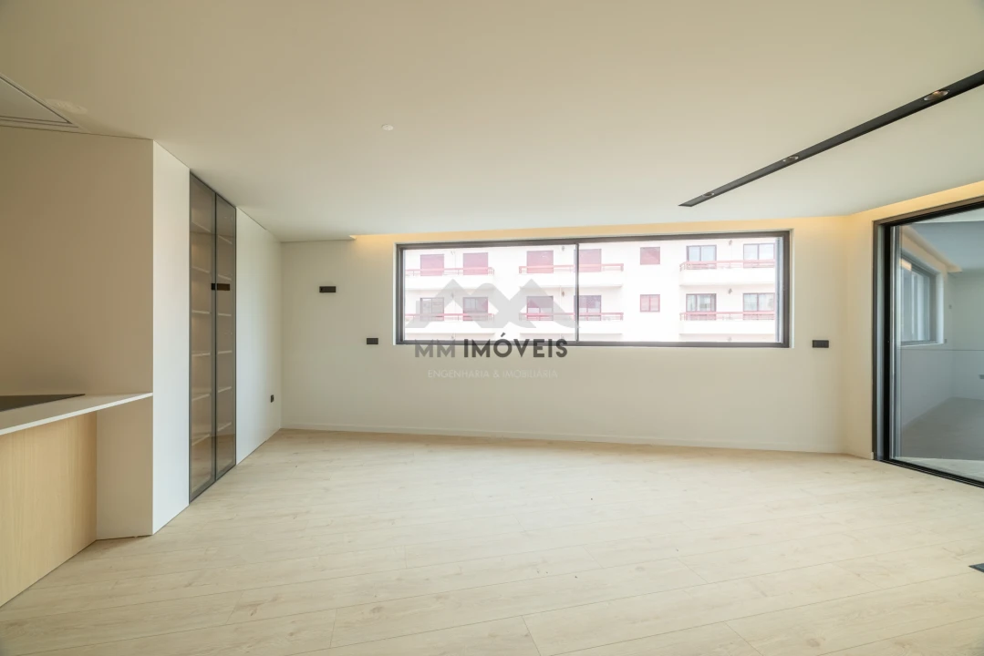 Apartamento T4 para Venda em Gondomar (São Cosme), Valbom e Jovim Foto 6