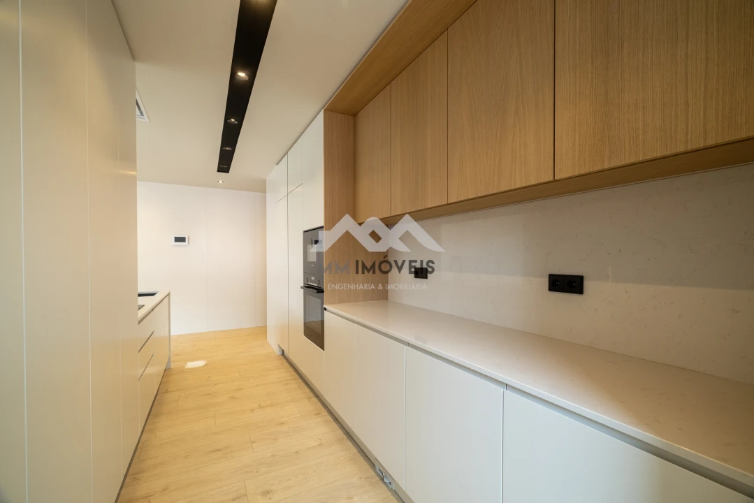 Apartamento T4 para Venda em Gondomar (São Cosme), Valbom e Jovim Foto 42