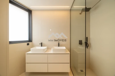 Apartamento T3 para Venda em Gondomar (São Cosme), Valbom e Jovim