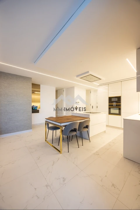 Apartamento T2 para Venda em Matosinhos e Leça da Palmeira