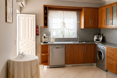 Moradia T3 para Venda em Albufeira e Olhos de Água