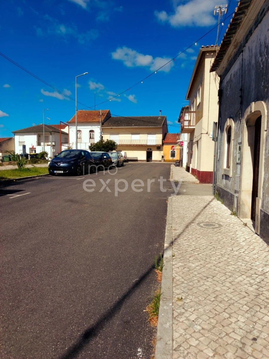 Moradia T3 para Venda em Alfarelos Foto 10