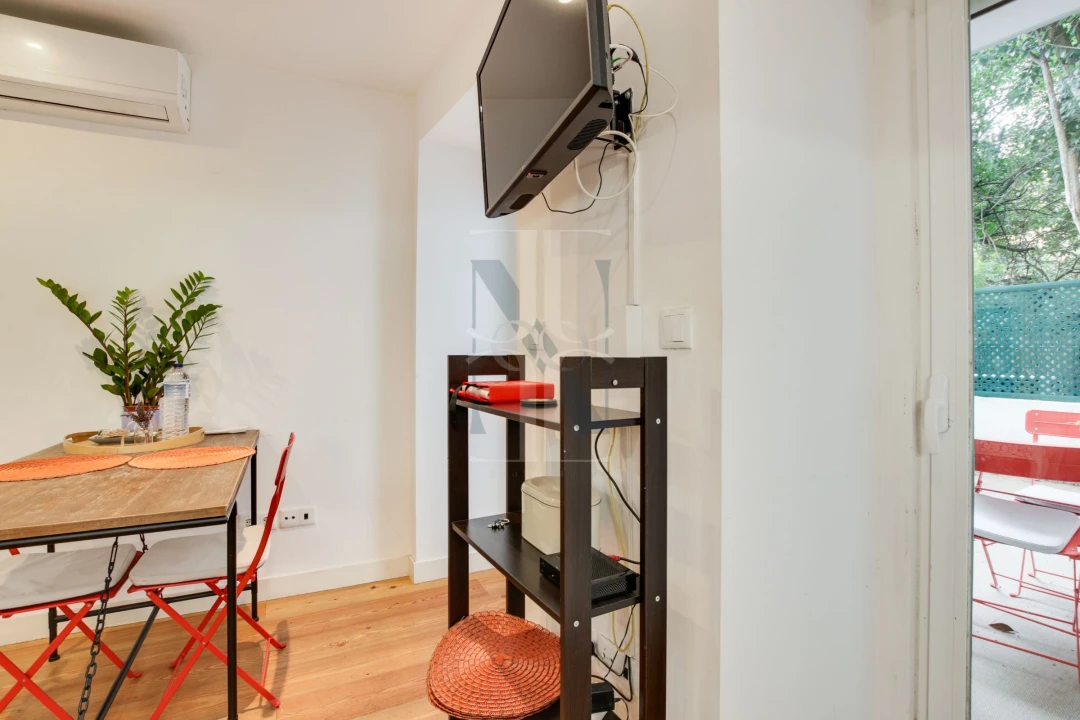 Apartamento T1 para Arrendamento em São Vicente Foto 11