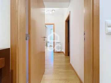 Apartamento T3 para Venda em Santa Maria Maior