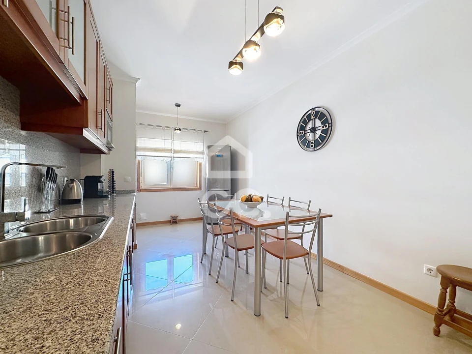 Apartamento T3 para Venda em Santa Maria Maior Foto 5