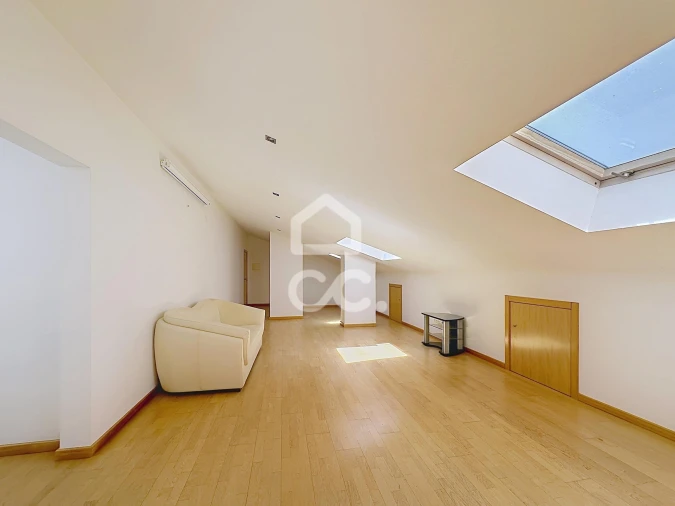 Apartamento T3 para Venda em Santa Maria Maior Foto 35