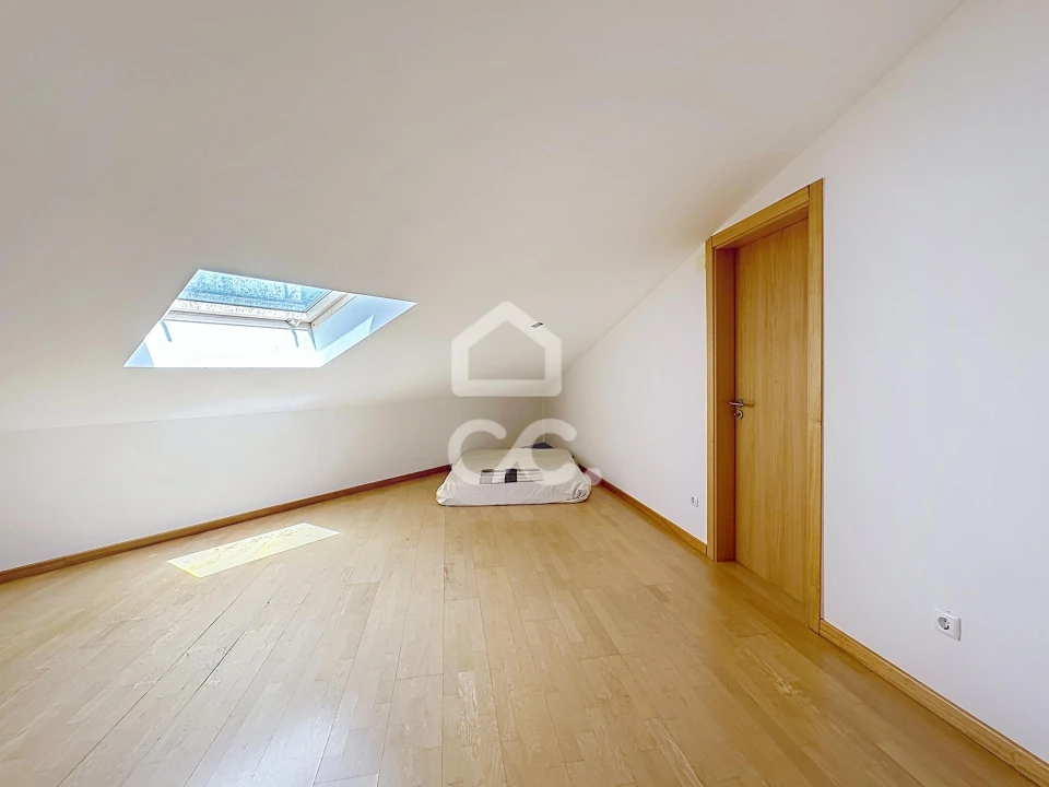 Apartamento T3 para Venda em Santa Maria Maior Foto 33
