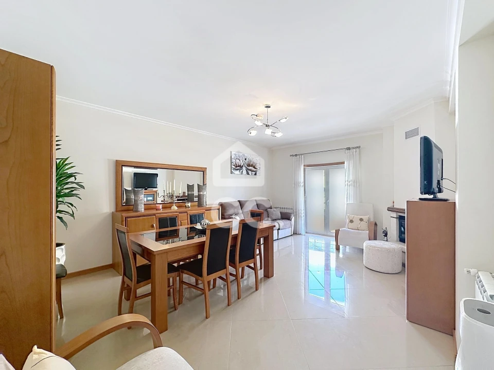 Apartamento T3 para Venda em Santa Maria Maior Foto 2