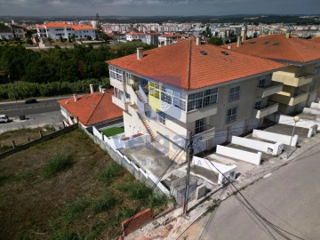 Apartamento T3 para Venda em Caldas da Rainha - Santo Onofre e Serra do Bouro
