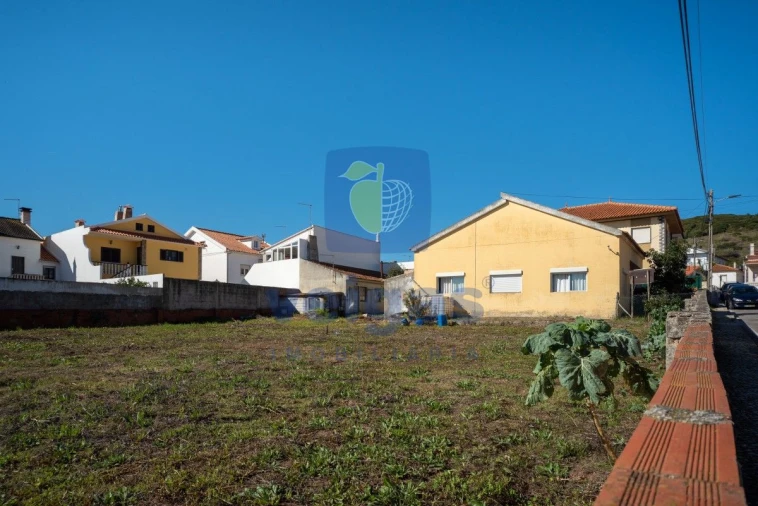 Terreno para Venda em São Martinho do Porto Foto 3