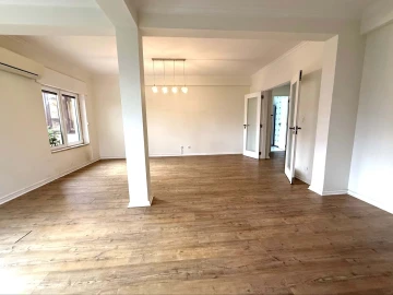 Apartamento T4 para Venda em Cascais e Estoril
