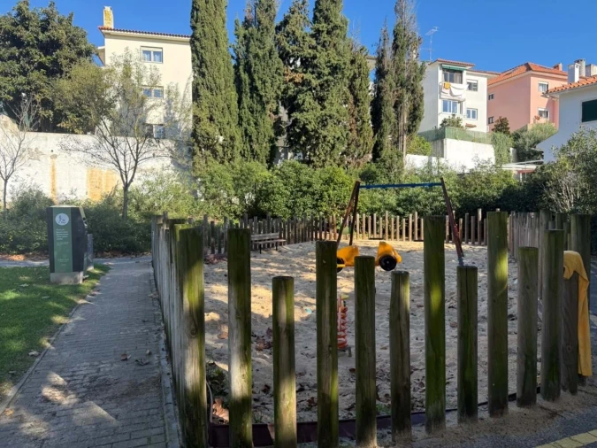 Apartamento T4 para Venda em Cascais e Estoril Foto 43