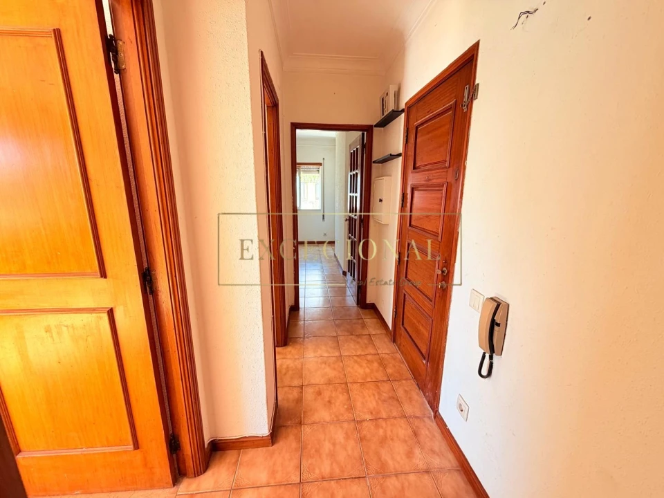 Apartamento T1 para Venda em Canidelo Foto 12