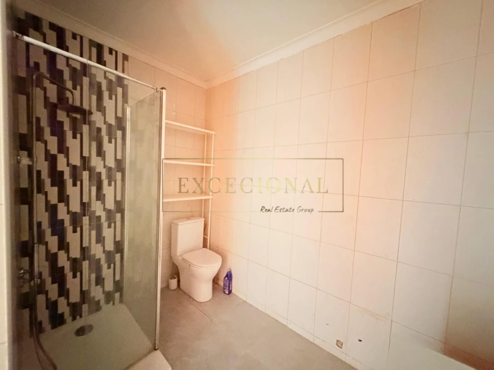 Apartamento T1 para Venda em Canidelo Foto 9