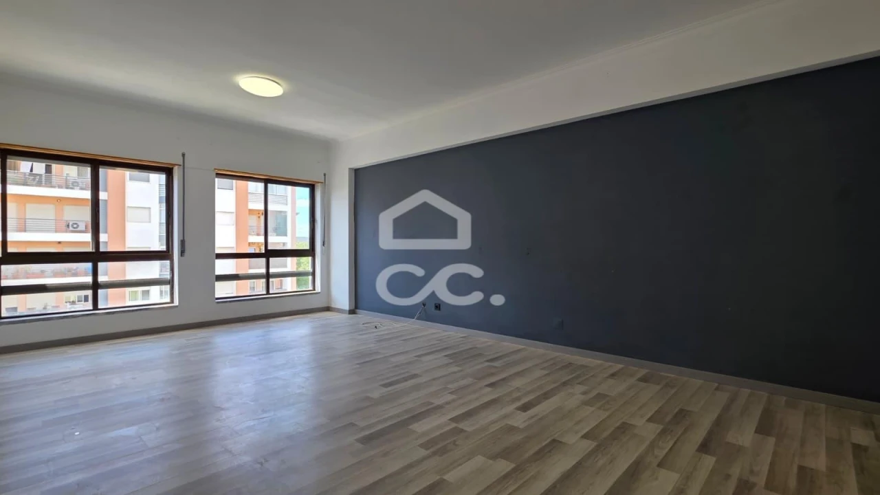 Apartamento T4 para Venda em Setubal (São Sebastião) Foto 8
