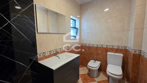 Apartamento T4 para Venda em Setubal (São Sebastião)