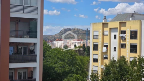 Apartamento T4 para Venda em Setubal (São Sebastião)