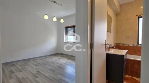 Apartamento T4 para Venda em Setubal (São Sebastião)